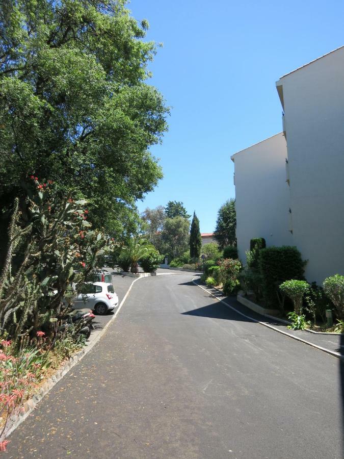 Joli Studio A Front De Mer Saint-Raphaël المظهر الخارجي الصورة