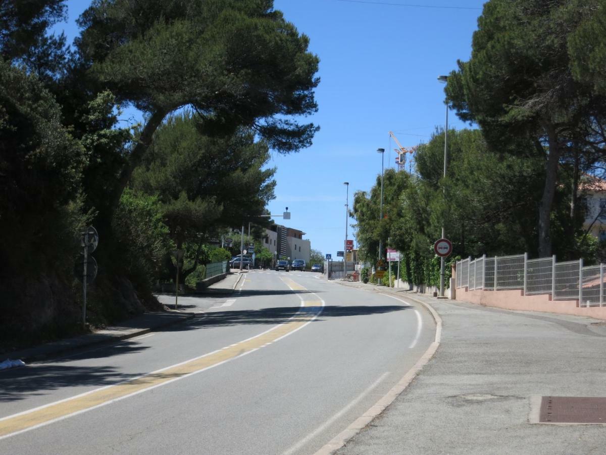 Joli Studio A Front De Mer Saint-Raphaël المظهر الخارجي الصورة