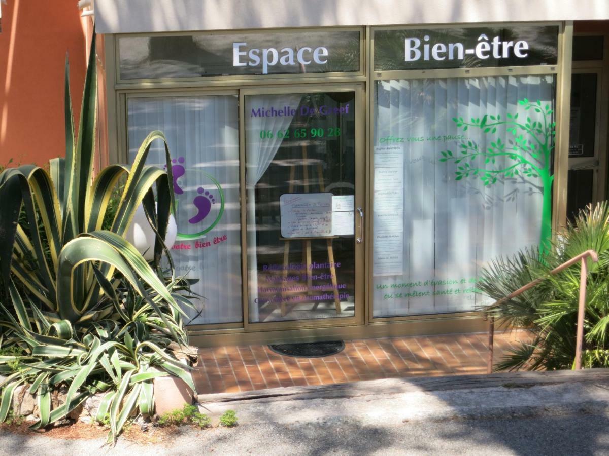 Joli Studio A Front De Mer Saint-Raphaël المظهر الخارجي الصورة